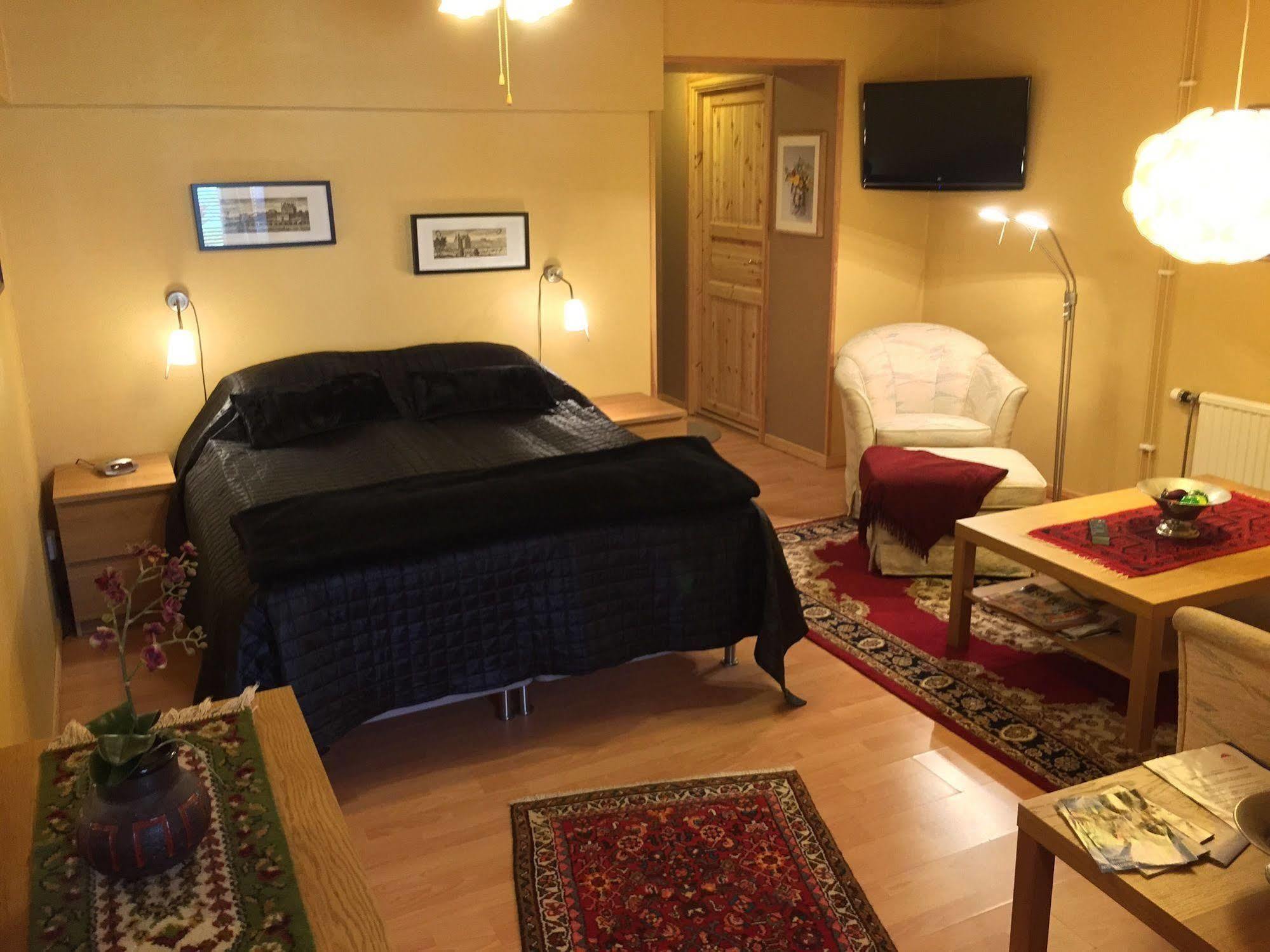 Mattisgarden Bed & Breakfast Эстра-Юнгбю Экстерьер фото